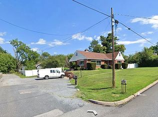 355 Colonial Rd, Harrisburg, PA 17109