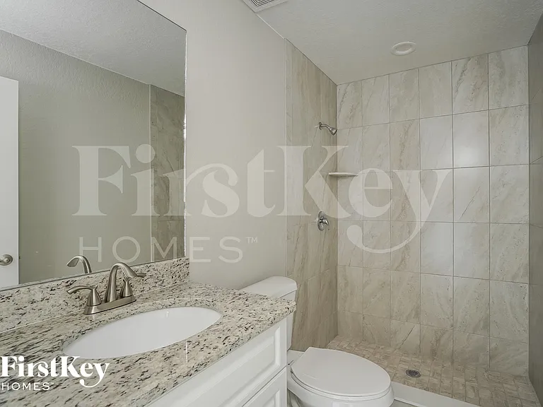 5298 Murphy St — Photo 13