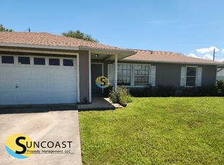 2317 NE 23rd Pl, Cape Coral, FL 33909