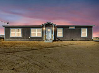 1017 18th St NW, Rio Rancho, NM 87144