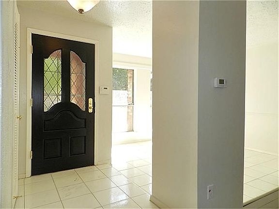 Foyer.