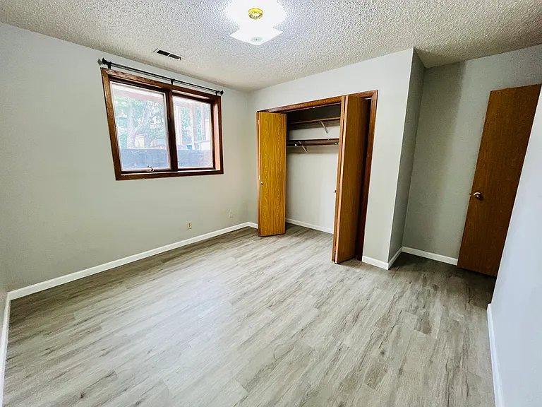 1826 B St #2 — Photo 5