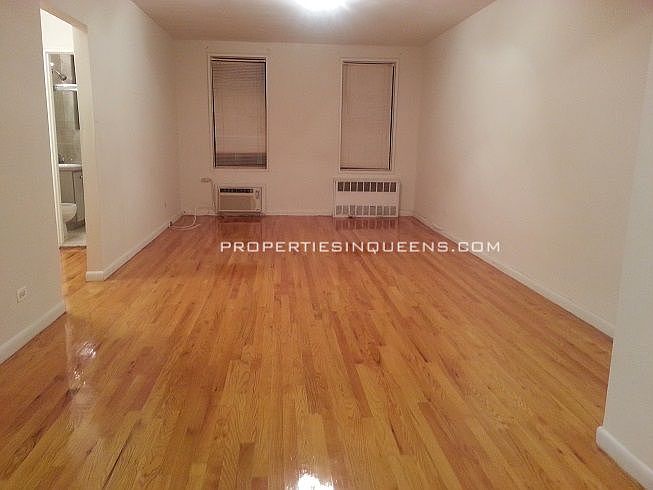 1st image of 10311 68th Dr APT 3L