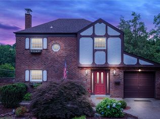 172 Columbia Dr, Pittsburgh, PA 15236
