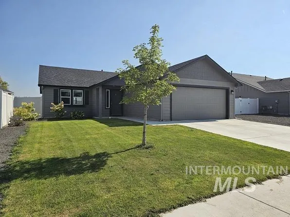 18560 White Rose Pl, Nampa, ID 83687