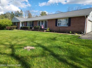 1391 Reish Rd, Stroudsburg, PA 18360