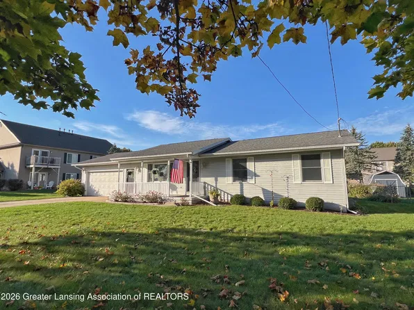 788 W Seminary St, Charlotte, MI 48813