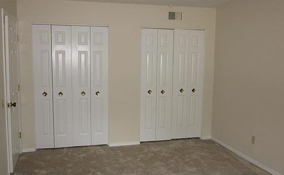 5th image of 450 W Adams Ave APT 6
