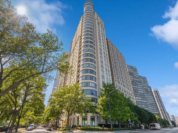 840 N Lake Shore Dr APT 1803, Chicago, IL 60611