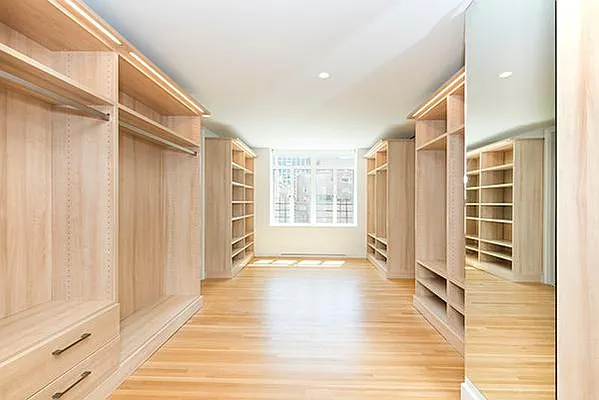 Rented by Keller Williams NYC | media 51