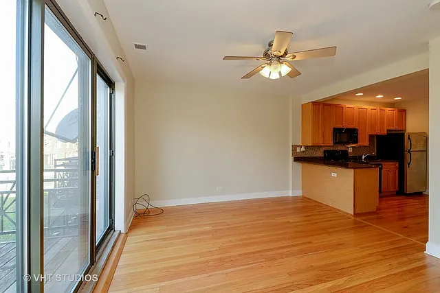 3765 N Racine Ave #C — Photo 8