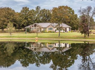 5320 W Graphic Rd, Mountainburg, AR 72946