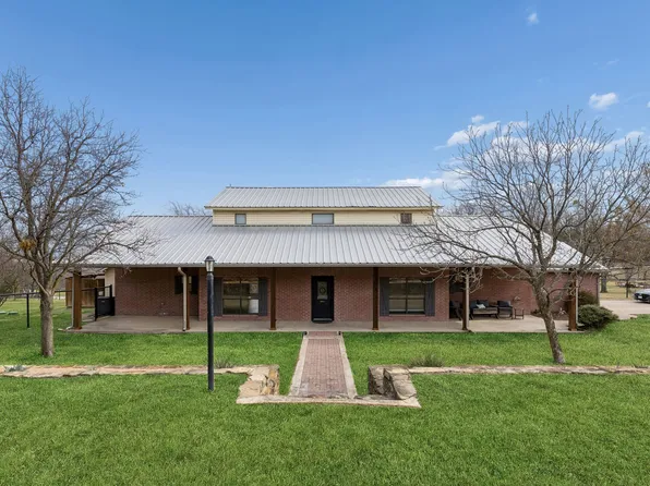 108 S Remuda Ct, Fort Worth, TX 76108