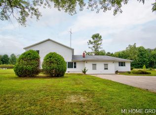 74721 30th Ave, Covert, MI 49043