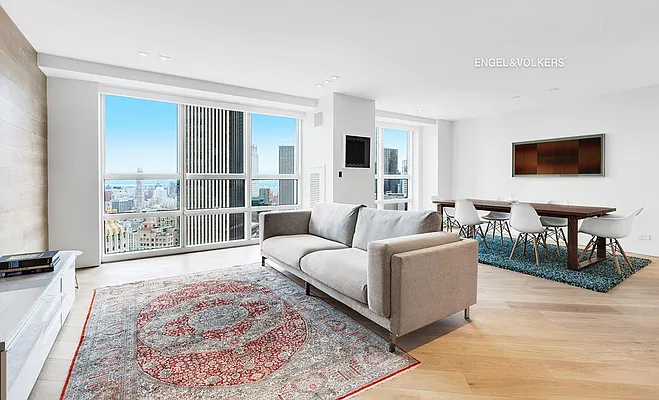Sold by Engel & Völkers New York City | media 1