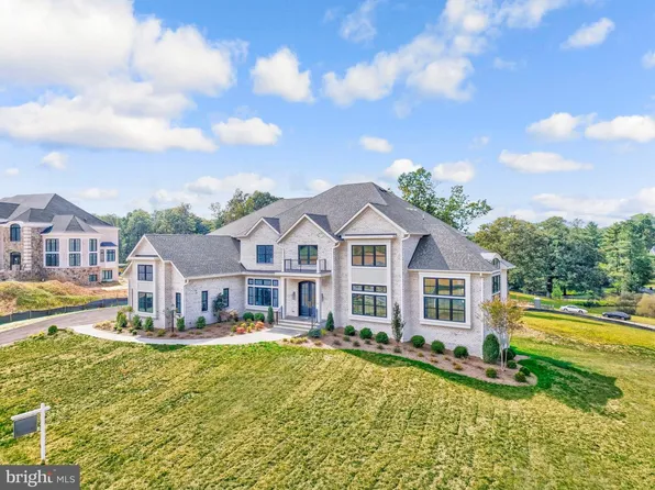 390 Still Pond Run, Great Falls, VA 22066