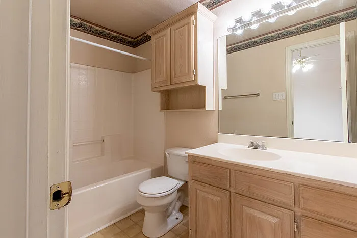 501 Withers St — Photo 11