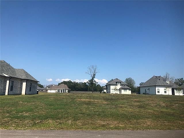 1st image of 137 Bald Eagle Dr