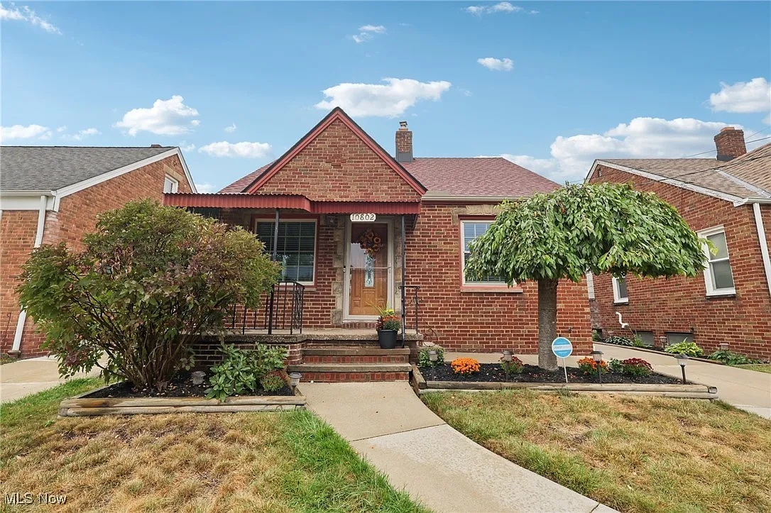 10802 Flower Ave photo 1