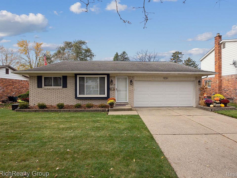 1st image of 9239 Tavistock Dr