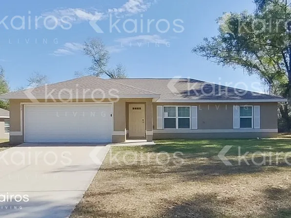 205 Malauka Loop, Ocklawaha, FL 32179