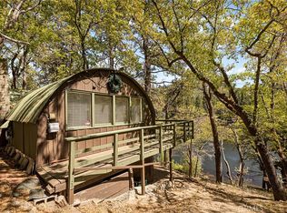 33117 Maple Ln, Green Valley Lake, CA 92341
