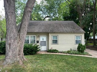 22190 Scotia Rd, Oak Park, MI