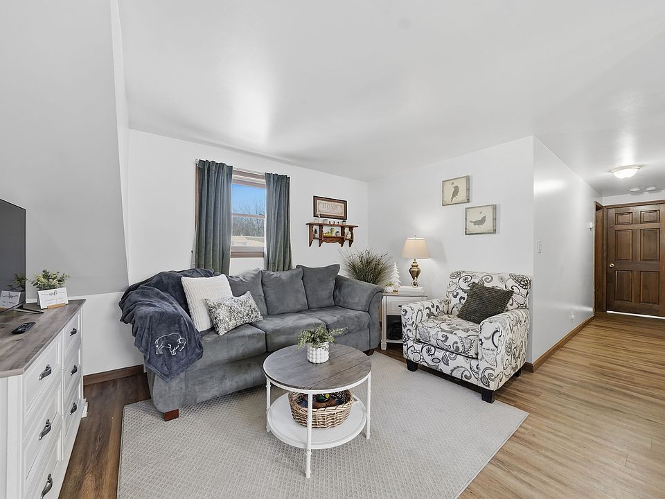 1st image of 56 Klaum Ave
