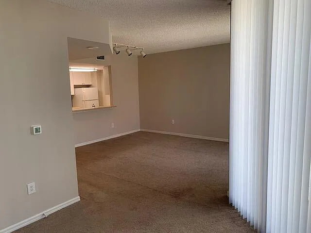 255 Evernia St #1406 — Photo 12