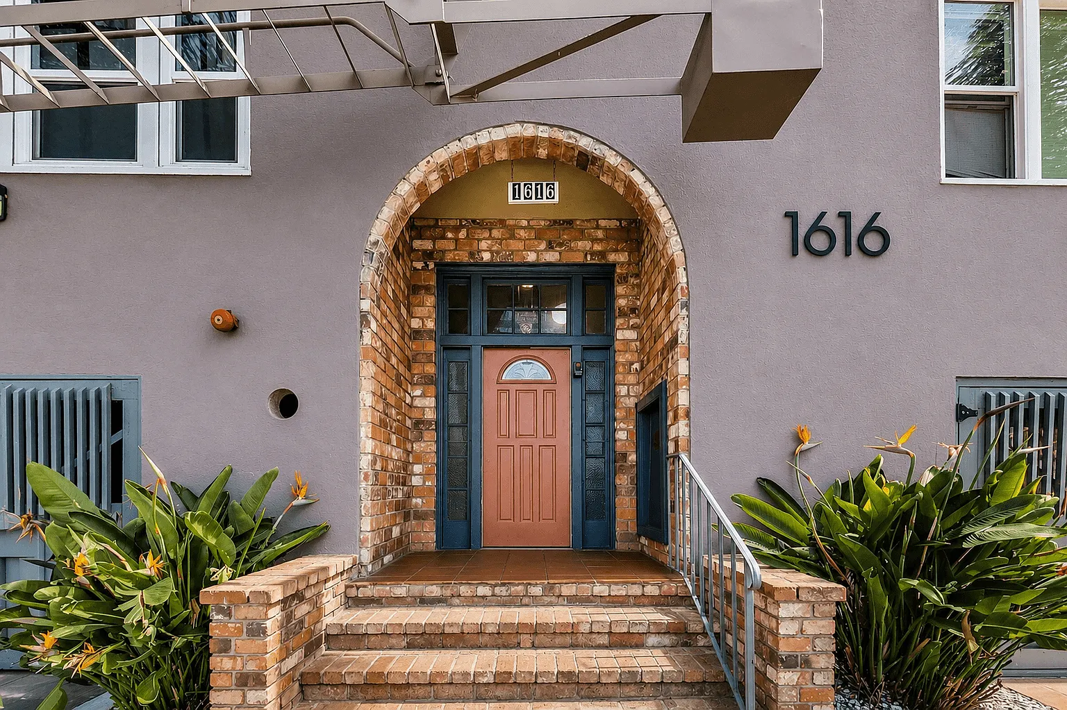 Palm Haus — Photo 3