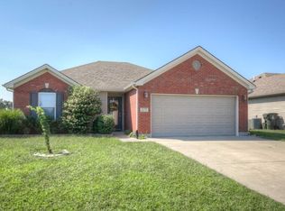 330 Camden Cir, Owensboro, KY 42301