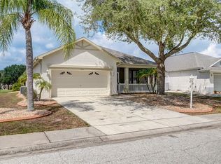 1325 Misty Greens Dr, Sun City Center, FL 33573