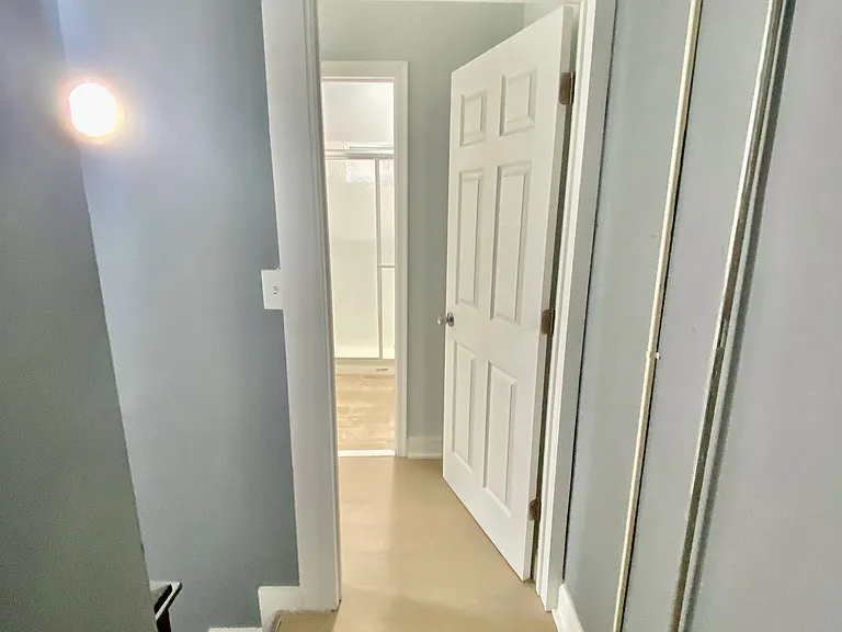1247 Snyder Ave #3 — Photo 39