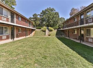 497 S Holmes Ave, Saint Louis, MO 63122