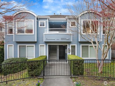 2841 14th Avenue W #202, Seattle, WA, 98119