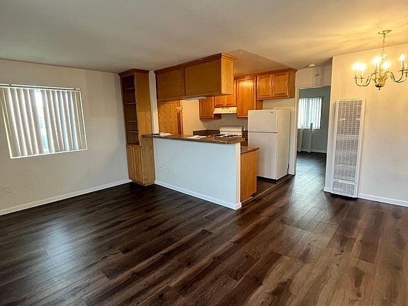 2nd image of 2138 Adams Ave APT 4