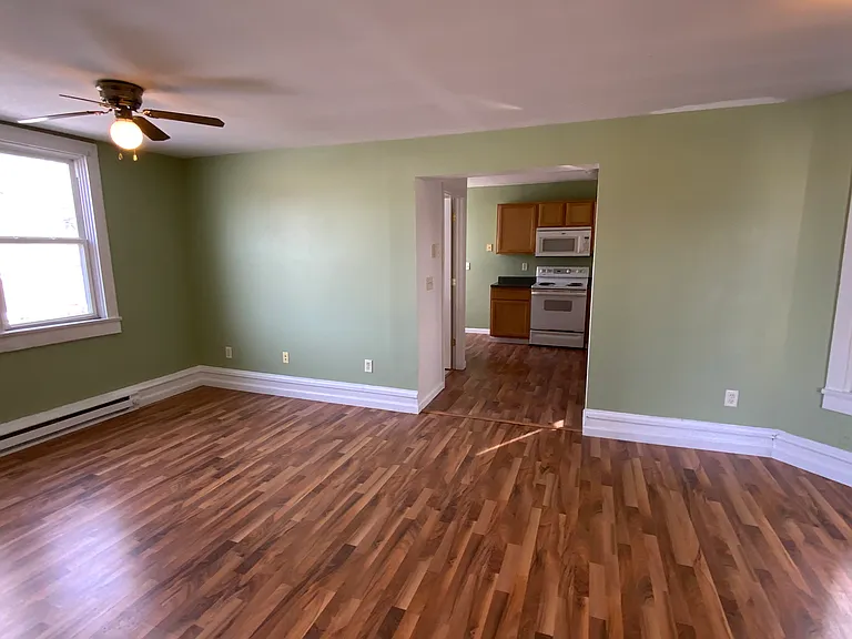 1 bed, 1.0 bath, 700 sqft, $1,100 — Photo 26