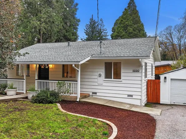11090 Brunswick Dr, Grass Valley, CA 95945
