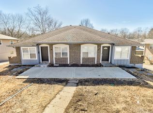 1602 SW Sunset Ave, Blue Springs, MO 64015