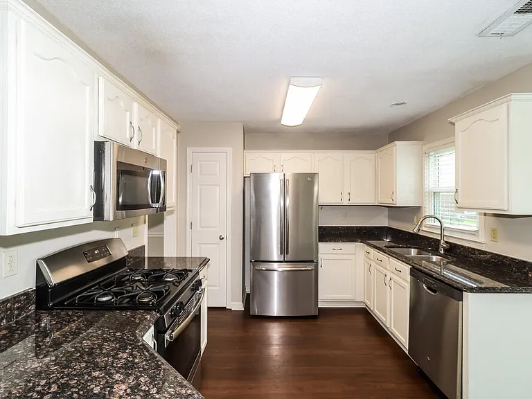 9335 Barrow Dr — Photo 8