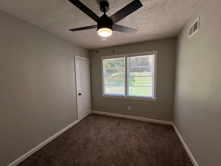 1334 Vicoscia Ave — Photo 7