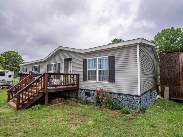 116 County Road 779, Ider, AL 35981