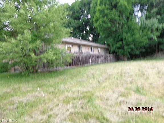 3rd image of 849 & 851 Fess Ave