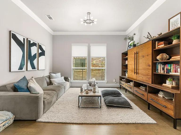 71 Springtime Creek Dr — Photo 10