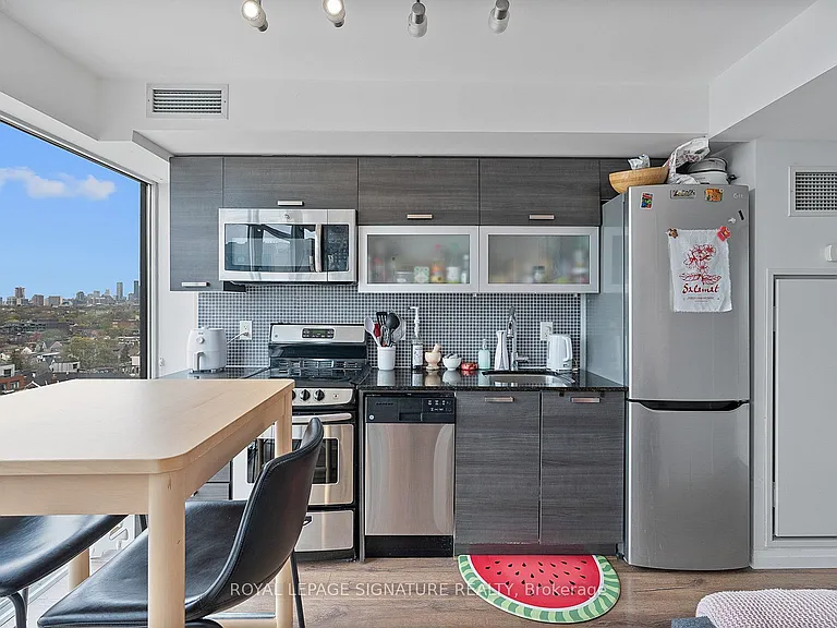 36 Lisgar St #1722E — Photo 5