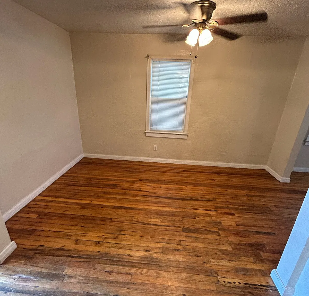2 bed, 1032 sqft, $1,095 — Photo 3