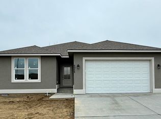 6958 W 31st Ave, Kennewick, WA 99338