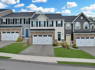 102 Magisk Ln, Morgantown, WV 26501