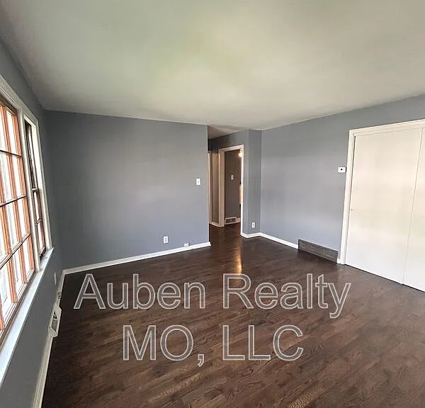 3823 Bell St #A — Photo 14