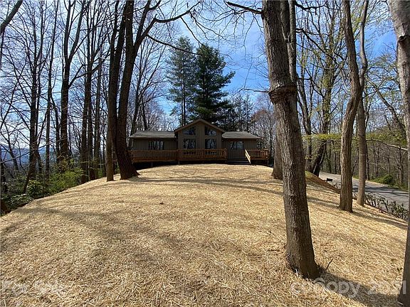 2nd image of 185 Mountain View Dr